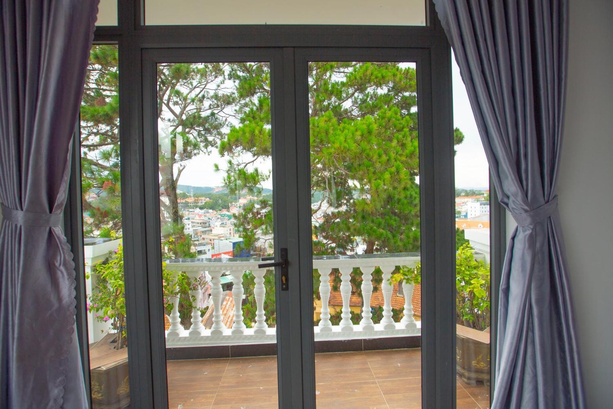 Torino Hotel Dalat ภายนอก รูปภาพ